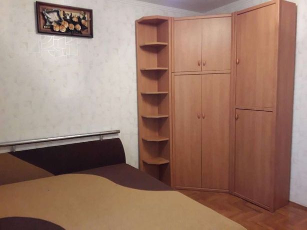 Rent an apartment in Kyiv on the St. Maiakovskoho 89 per 11500 uah. 