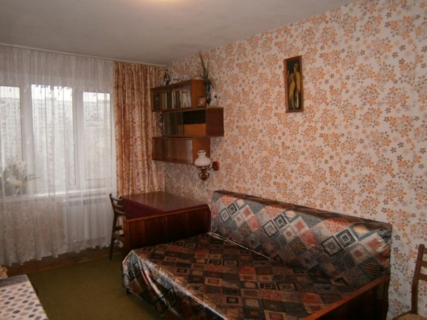 Rent a room in Kyiv on the Avenue Obolonskyi 18-Б per 3500 uah. 