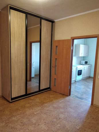 Rent an apartment in Boryspil on the St. Holovatoho 77-б per 7000 uah. 