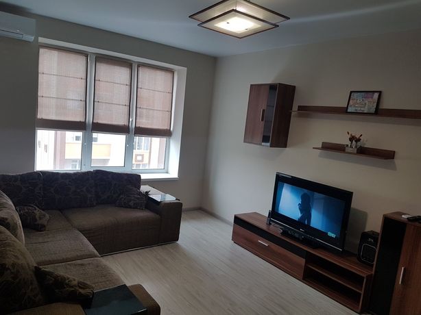 Rent an apartment in Kyiv on the St. Dobryi Shliakh per 10999 uah. 