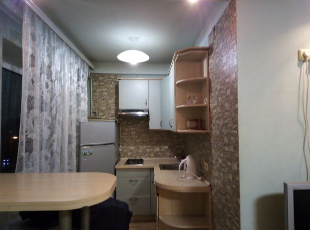 Rent an apartment in Kyiv near Metro Vystavkovyi tsentr per 8500 uah. 