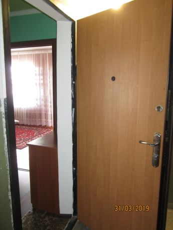 Rent an apartment in Zaporizhzhia on the St. Voronina 34 per 5000 uah. 