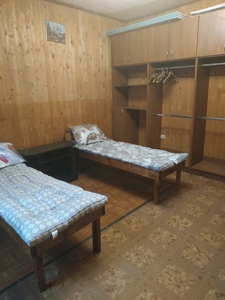 Rent a room in Ivano-Frankivsk on the St. Bohdana Khmelnytskoho per 1000 uah. 