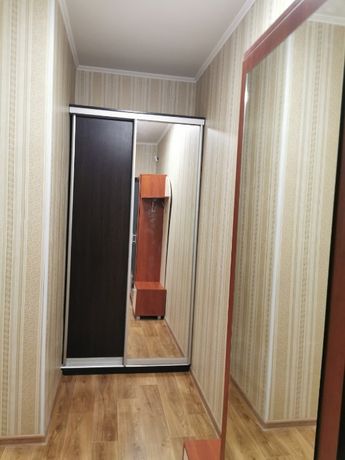 Rent an apartment in Kyiv on the St. Paskhalina Yuriia 17 per 8000 uah. 