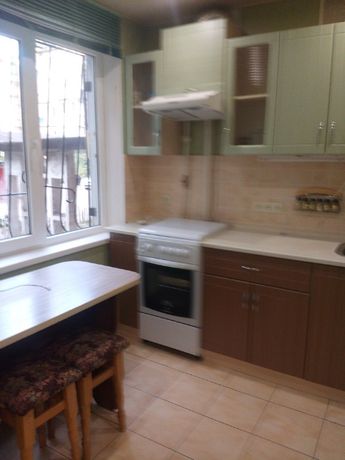 Rent an apartment in Kryvyi Rih in Tsentralno-Mіskyi district per 5000 uah. 