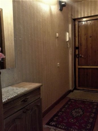 Rent an apartment in Dnipro on the Avenue Bohdana Khmelnytskoho per 7000 uah. 