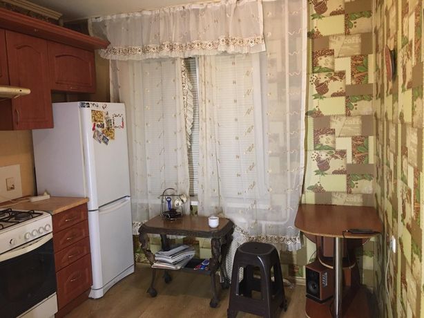 Rent an apartment in Zaporizhzhia on the Blvd. Budivelnykiv per 3000 uah. 