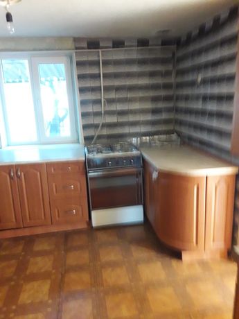 Rent a house in Sloviansk per 1000 uah. 