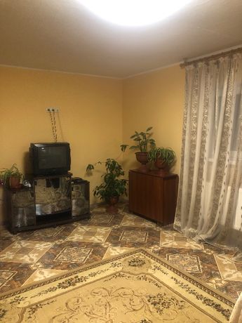 Rent a house in Dnipro on the St. Kintseva per 5000 uah. 