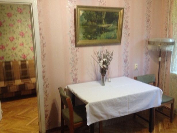 Rent an apartment in Kyiv on the St. Mechnikova 7а per 12200 uah. 