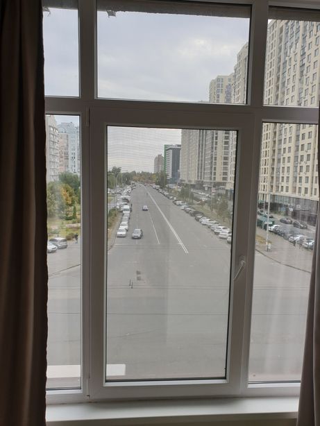 Rent an apartment in Kyiv on the St. Viliamsa Akademika per 13000 uah. 