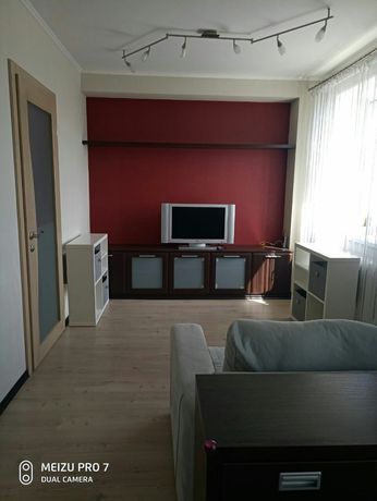 Rent an apartment in Brovary on the St. Hrushevskoho 7 per 8200 uah. 