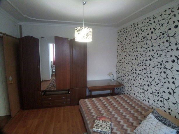 Rent a room in Kyiv on the Blvd. Chokolivskyi per 4000 uah. 