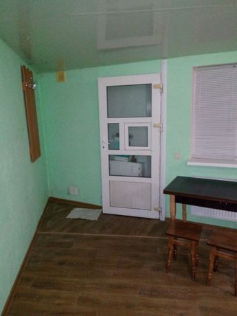 Зняти квартиру в Києві на вул. Райдужна 96 за 6000 грн. 