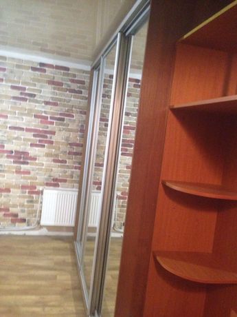 Rent an apartment in Nikopol per 2000 uah. 