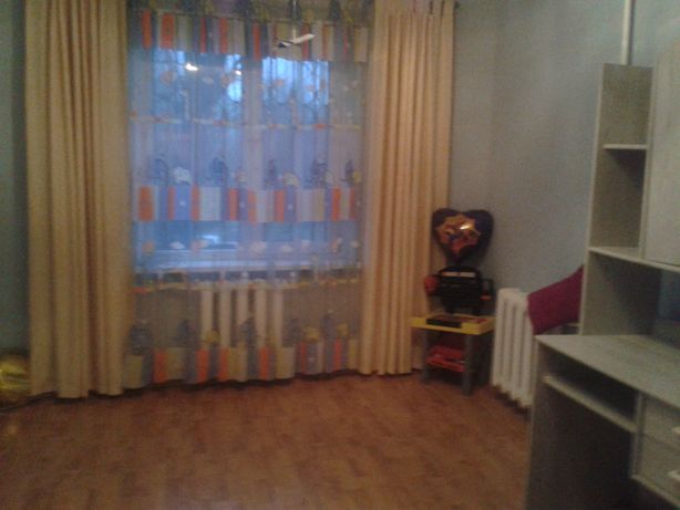 Rent an apartment in Cherkasy on the lane Dniprovskyi per 7000 uah. 
