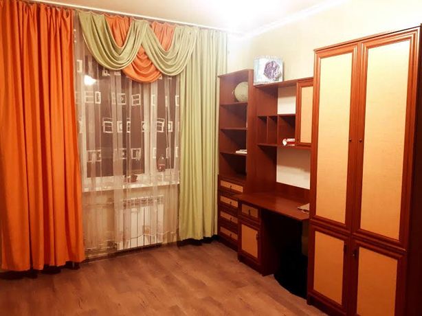 Rent an apartment in Mariupol on the Avenue Peremohy per 3700 uah. 