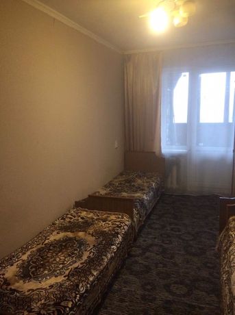 Снять комнату в Киеве на ул. Симиренко 5 за 1300 грн. 