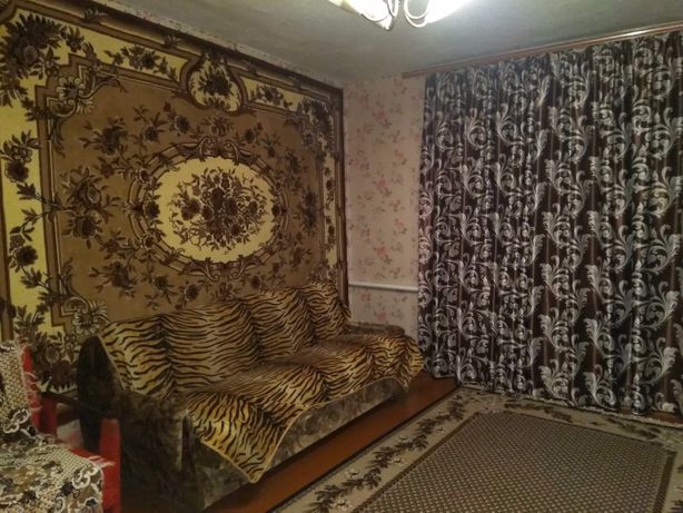 Rent a house in Chernihiv per 2500 uah. 