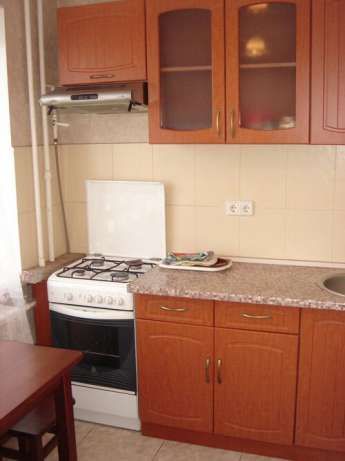 Rent an apartment in Kyiv on the lane Lisnyi per 7000 uah. 