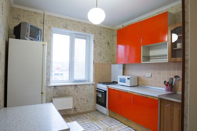 Rent an apartment in Kyiv near Metro Akademmistechko per 9500 uah. 