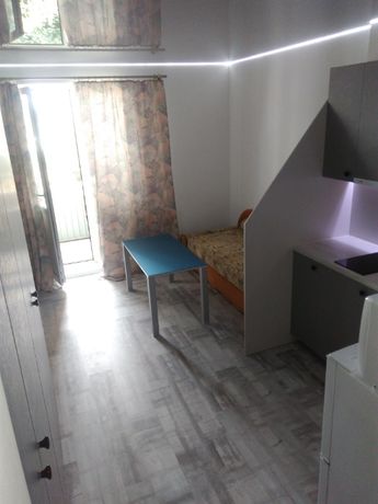 Rent an apartment in Kyiv on the St. Teremkivska 3А per 12000 uah. 
