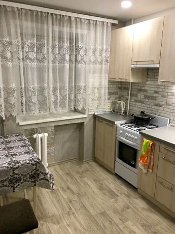 Rent an apartment in Zaporizhzhia on the St. 40 rokiv Peremohy per 5500 uah. 