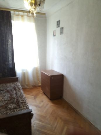 Rent an apartment in Kyiv on the St. Tabirna 44 per 12000 uah. 