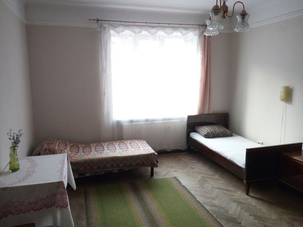 Rent a room in Lviv on the St. Sakharova 2500 per 2500 uah. 