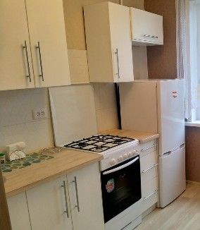 Rent an apartment in Rivne on the St. Soborna 57 per 3600 uah. 