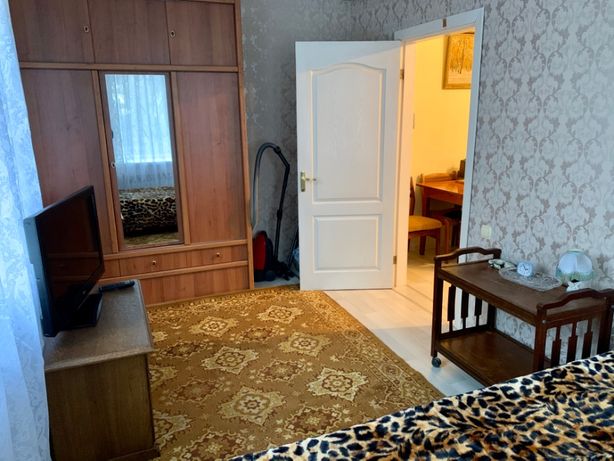 Rent an apartment in Kropyvnytskyi on the Blvd. Studentskyi 2 per 8000 uah. 