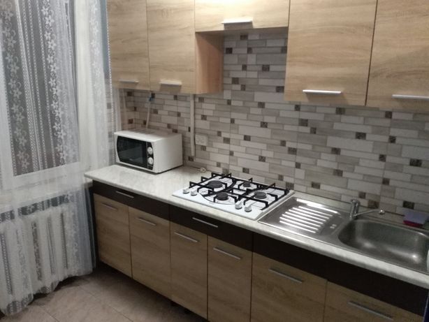 Rent an apartment in Ivano-Frankivsk on the St. Vasylia Symonenka 3000 per 3000 uah. 