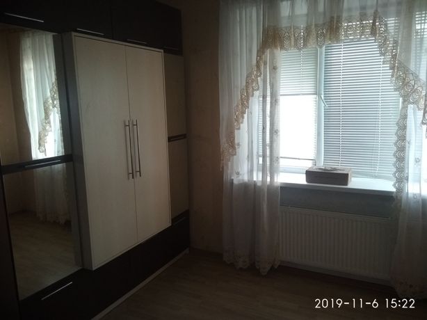 Rent an apartment in Zaporizhzhia in Komunarskyi district per 5000 uah. 