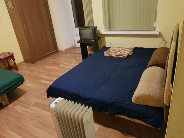 Rent an apartment in Odesa on the St. Kanatna per 5000 uah. 