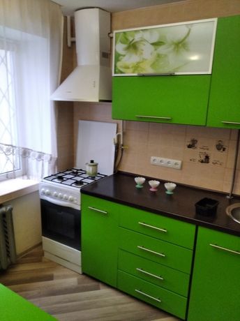 Rent an apartment in Rivne on the St. Romana kniazia per 4000 uah. 
