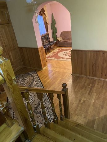 Снять дом в Житомире за 15000 грн. 