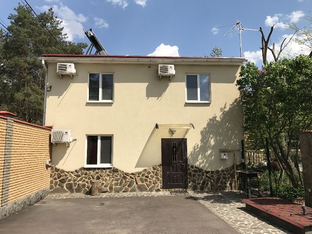 Зняти будинок в Києві в Святошинському районі за 20000 грн. 