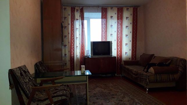 Rent an apartment in Dnipro on the St. Robocha 3 per 5950 uah. 