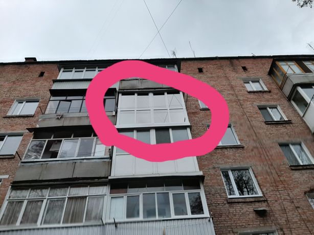 Rent an apartment in Uman on the lane Telefonnyi per 5000 uah. 