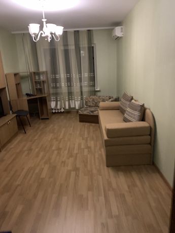 Rent a room in Kyiv near Metro Osokorki per 6500 uah. 