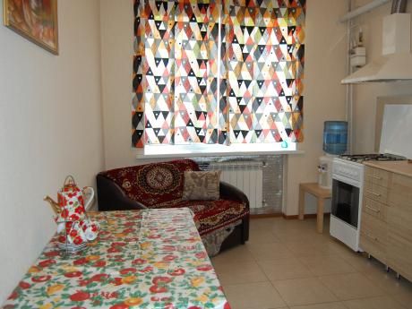 Rent an apartment in Uman on the St. Korsun-Shevchenkivska per 3200 uah. 