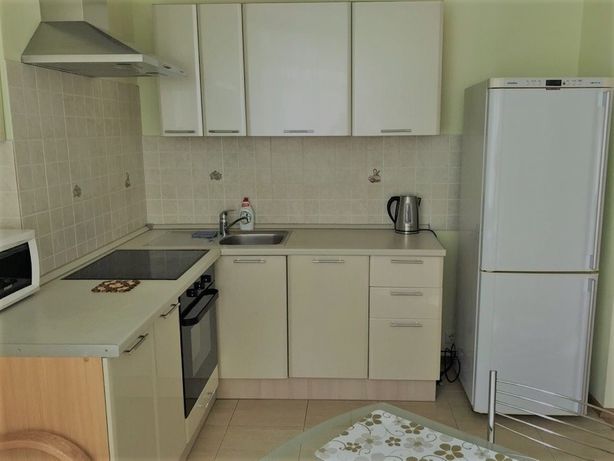 Rent a room in Kyiv on the St. Velyka Vasylkivska 132 per 3400 uah. 