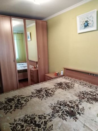 Rent an apartment in Kyiv on the Avenue Stepana Bandery 16 per 15900 uah. 