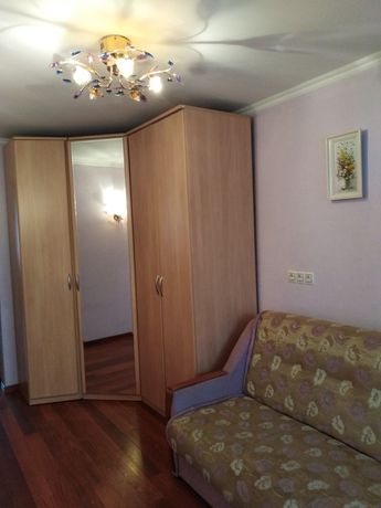 Rent an apartment in Kyiv on the Avenue Stepana Bandery 16 per 15900 uah. 