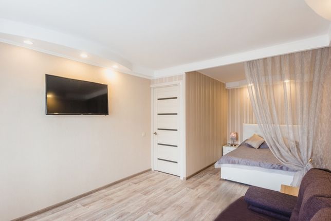 Rent an apartment in Kyiv on the Avenue Hlushkova Akademika 22 per 5500 uah. 
