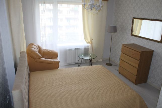 Rent an apartment in Kyiv on the St. Teremkivska 14 per 5300 uah. 