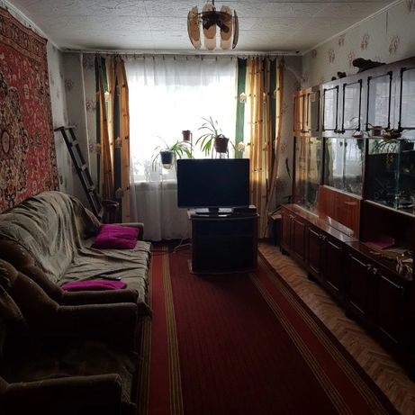 Зняти квартиру в Кропивницькому на вул. Родникова 79 за 4000 грн. 