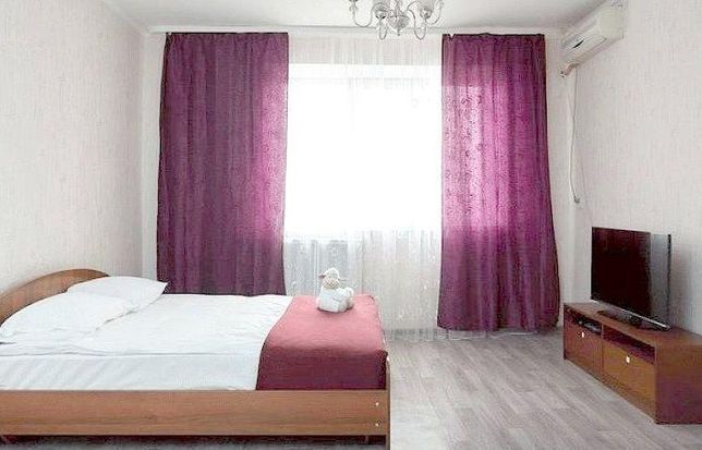 Rent a room in Kyiv on the Avenue Hlushkova Akademika per 5600 uah. 