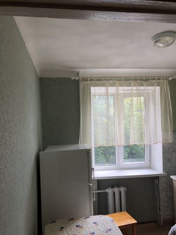 Rent an apartment in Zaporizhzhia on the St. Nyzhnodniprovska per 6000 uah. 