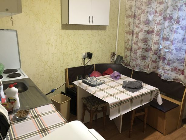 Rent an apartment in Kyiv on the Avenue Honhadze Heorhiia per 7500 uah. 